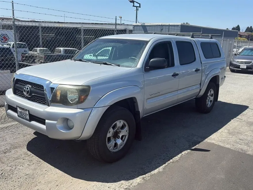 2011 Toyota Tacoma PreRunner photo 1