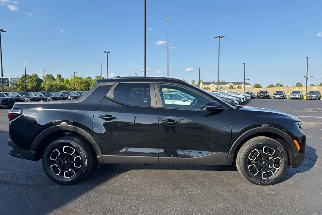 2023 Hyundai Santa Cruz SEL photo 1