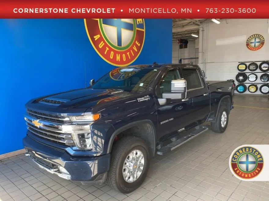 2023 Chevrolet Silverado 3500HD High Country photo 1
