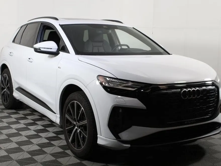 2022 Audi Q4 E-tron Prestige photo 1