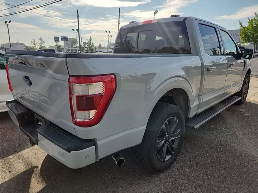 2023 Ford F-150 Lariat photo 1