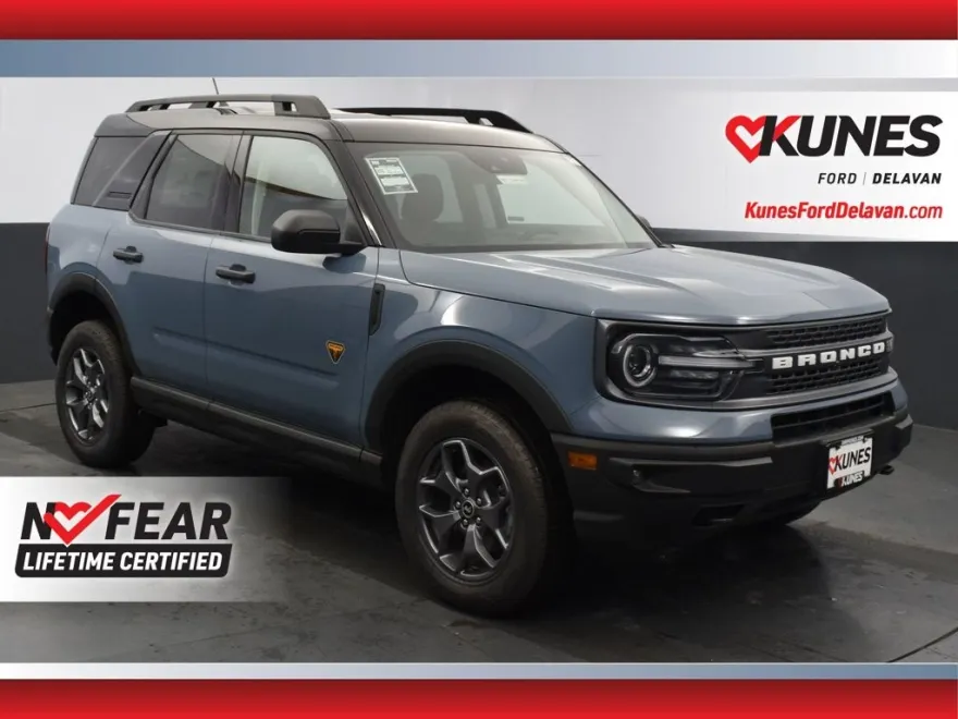 2024 Ford Bronco Sport Badlands photo 1