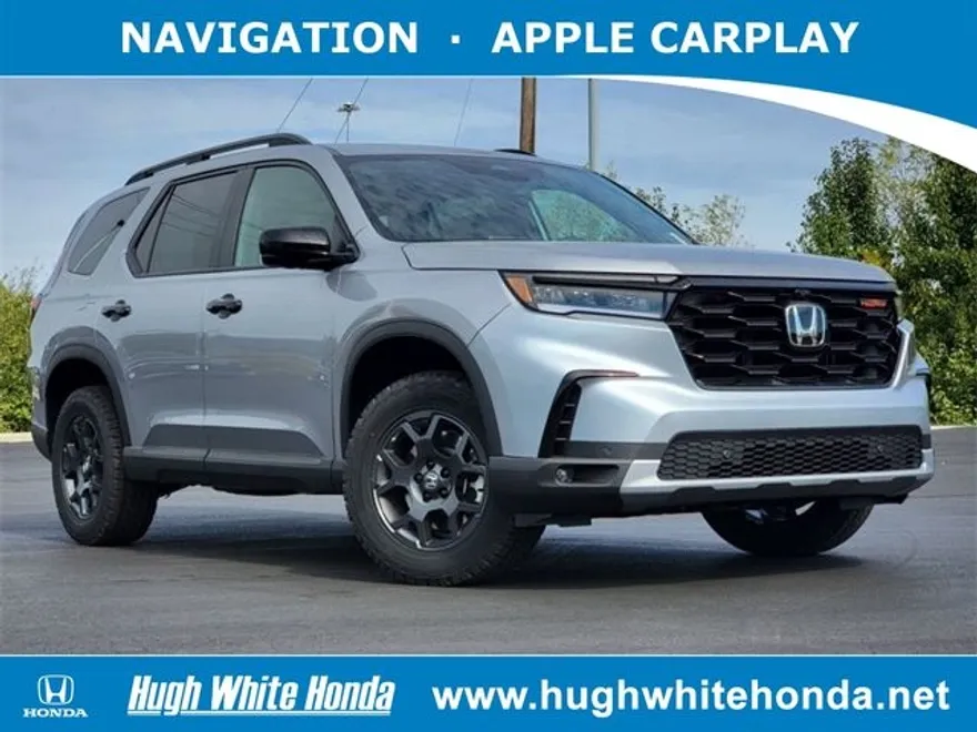 2025 Honda Pilot Touring photo 1