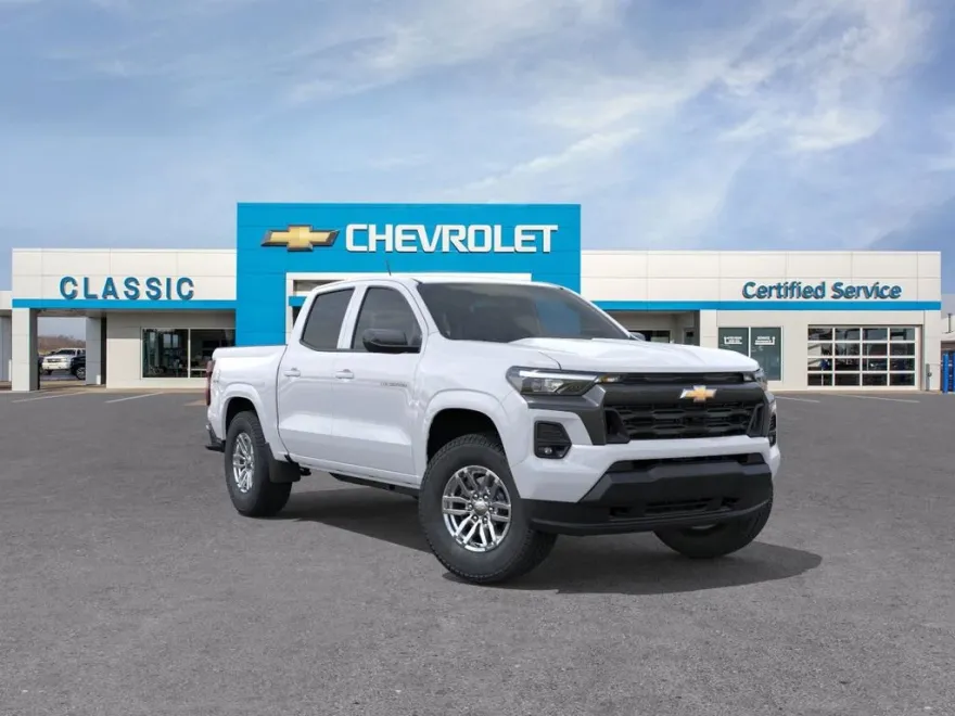 2025 Chevrolet Colorado Work Truck LT photo 1