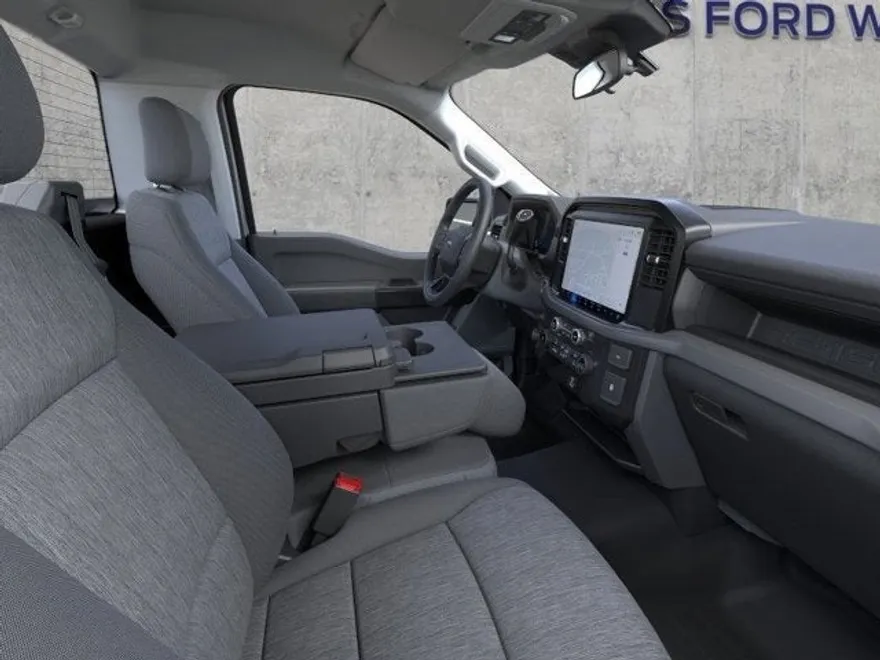 2025 Ford F-150 XL photo 9