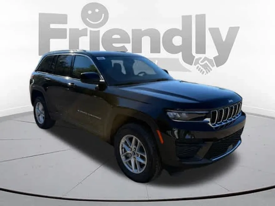 2025 Jeep Grand Cherokee Laredo X photo 1
