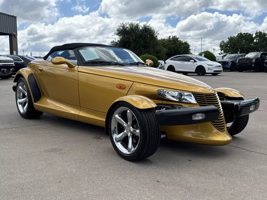 2002 Chrysler Prowler Base photo 1