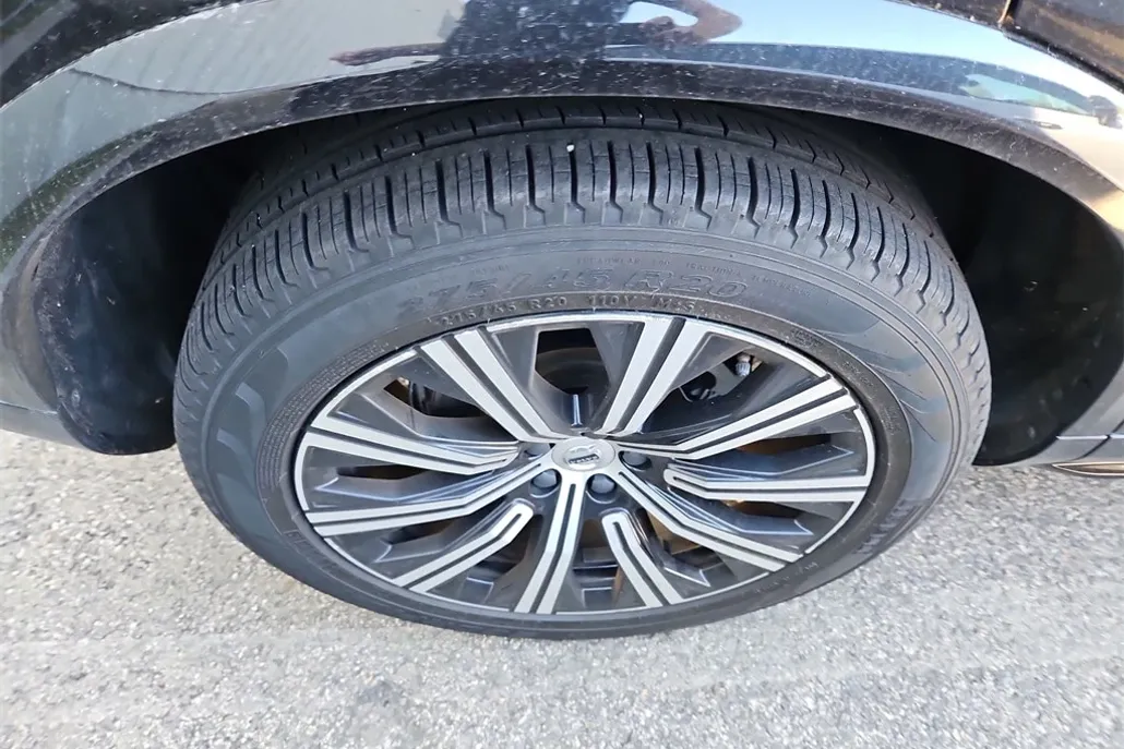 2022 Volvo XC90 T6 AWD Inscription photo 1