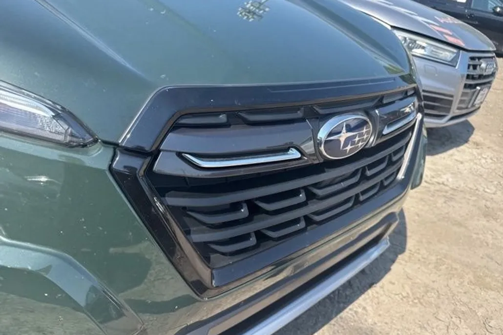 2022 Subaru Forester Touring photo 1