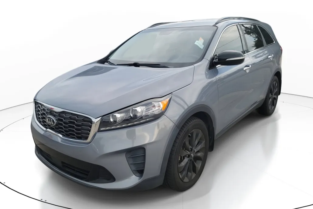 2020 Kia Sorento S V6 photo 1