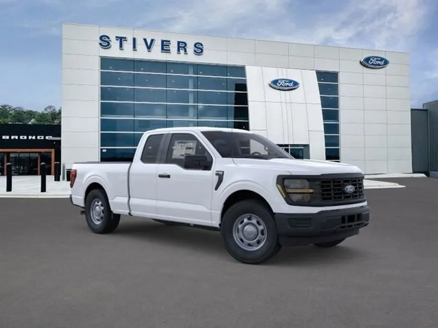 2025 Ford F-150 XL photo 1