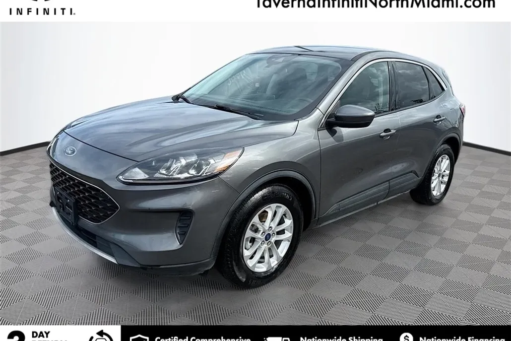 2021 Ford Escape Hybrid SE photo 1