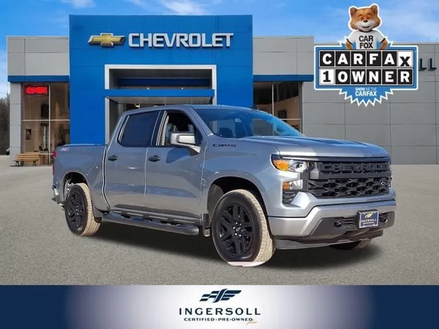 2024 Chevrolet Silverado 1500 Custom photo 1