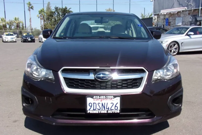 2012 Subaru Impreza 2.0i Premium photo 1