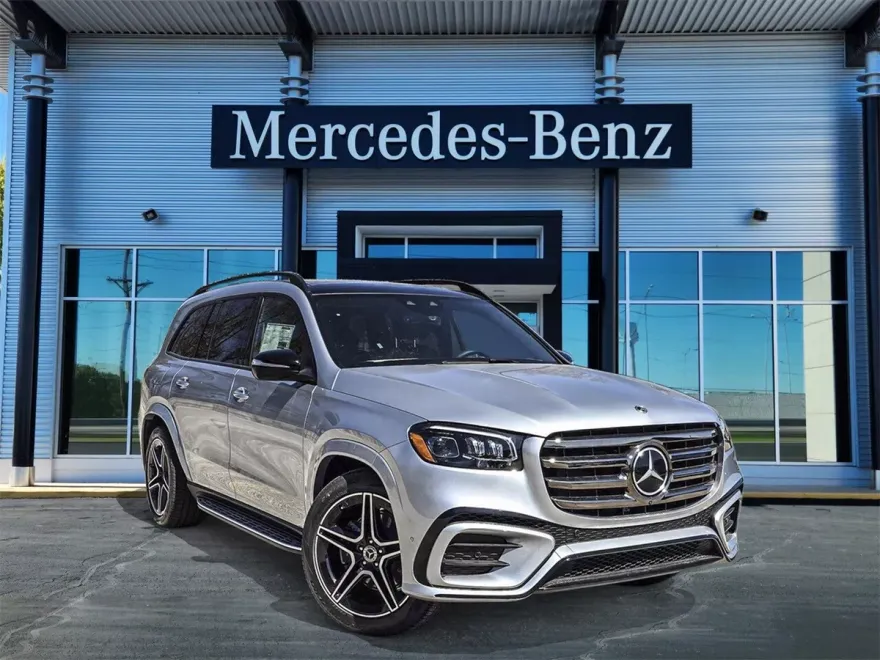 2025 Mercedes Benz GLS 450 4MATIC photo 1