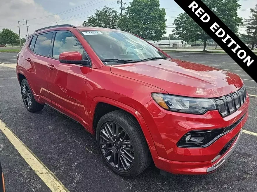 2022 Jeep Compass Limited Red Edition photo 1