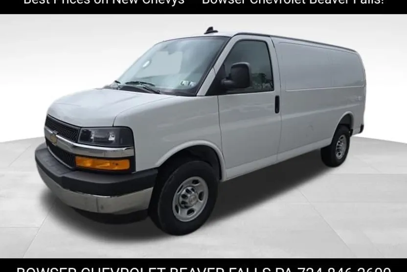 2025 Chevrolet Express 2500 Work Van Cargo photo 1