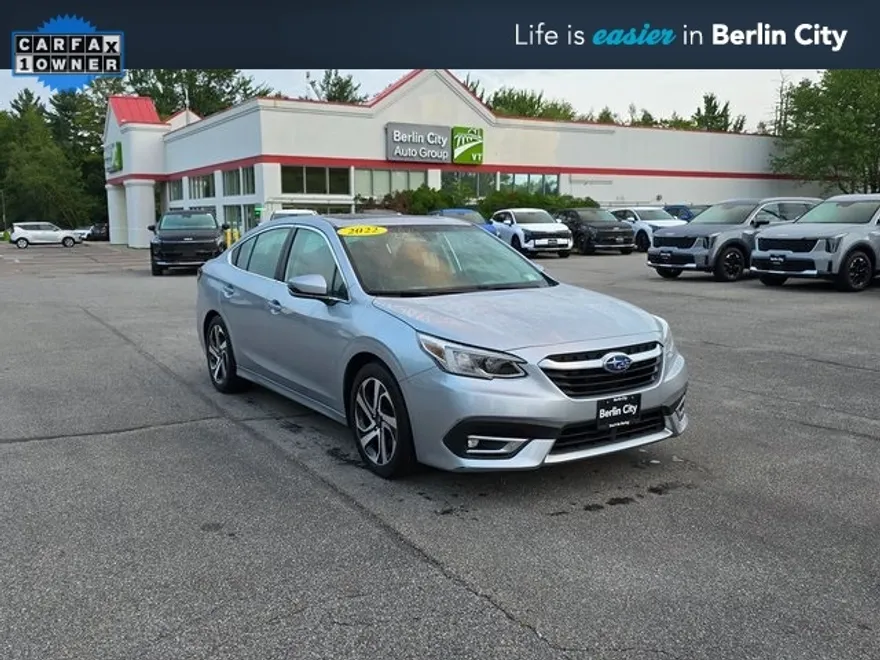 2022 Subaru Legacy Limited photo 1