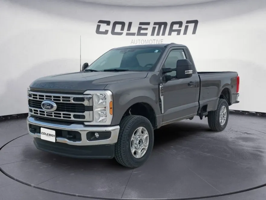 2025 Ford F-250 photo 1