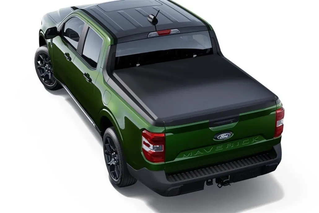 2025 Ford Maverick XLT photo 1
