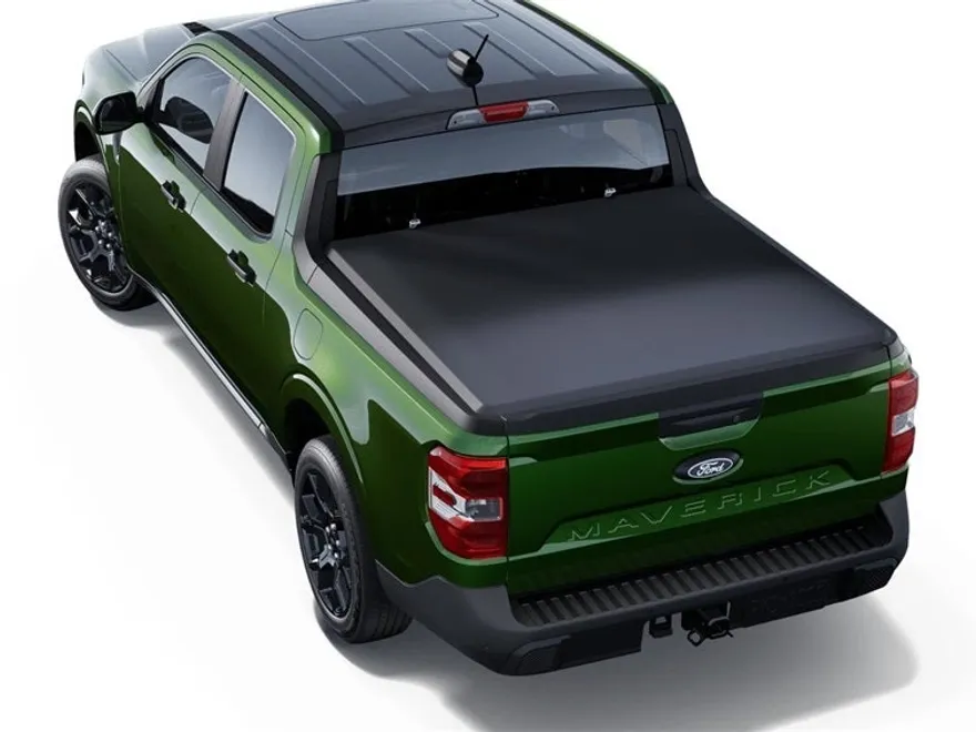 2025 Ford Maverick XLT photo 1