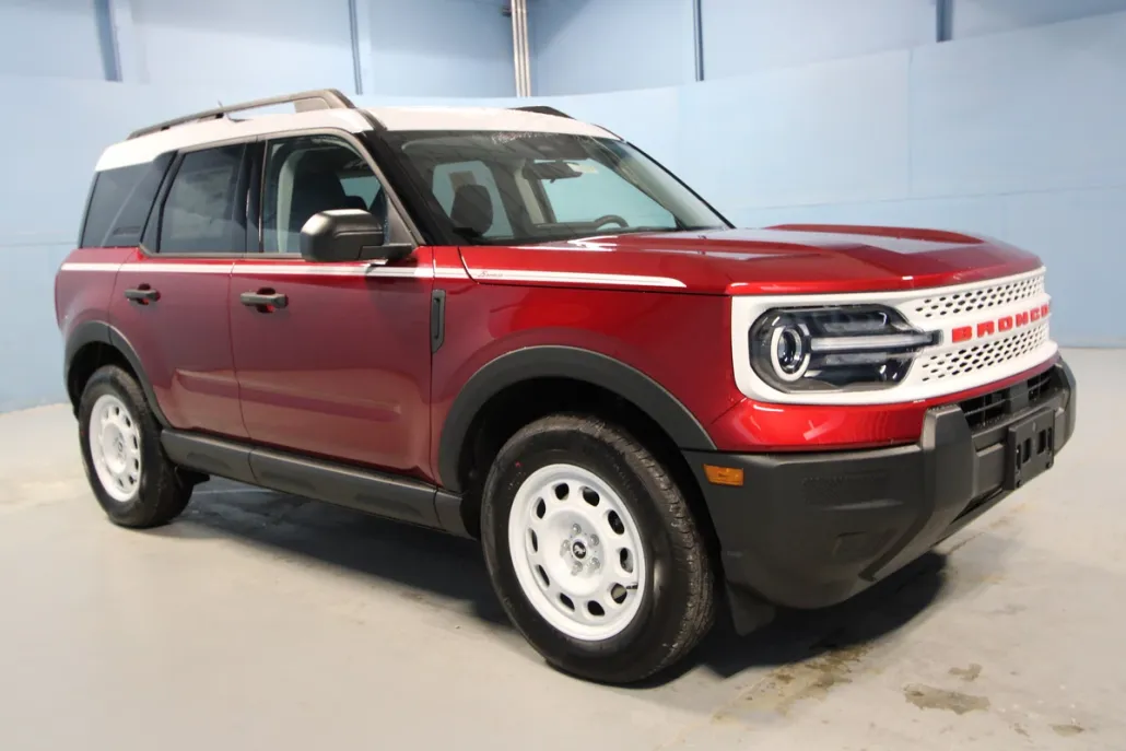 2025 Ford Bronco Sport Heritage photo 1