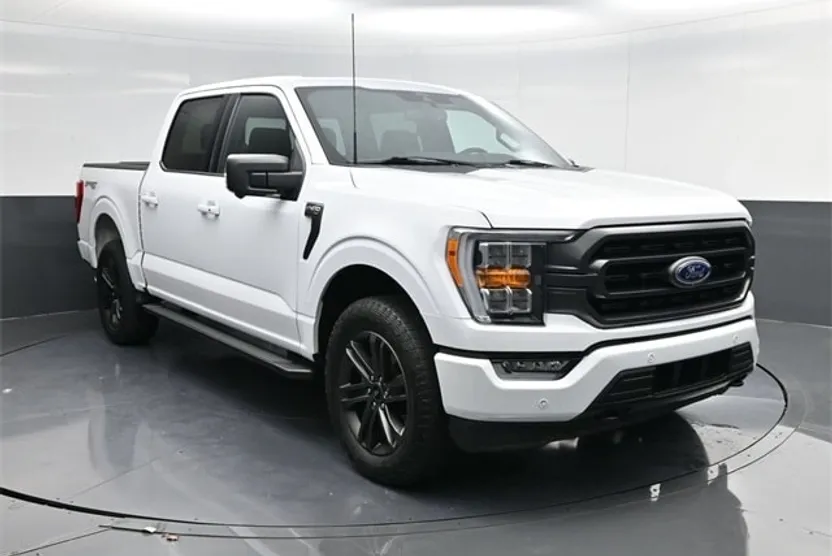 2022 Ford F-150 XLT photo 1