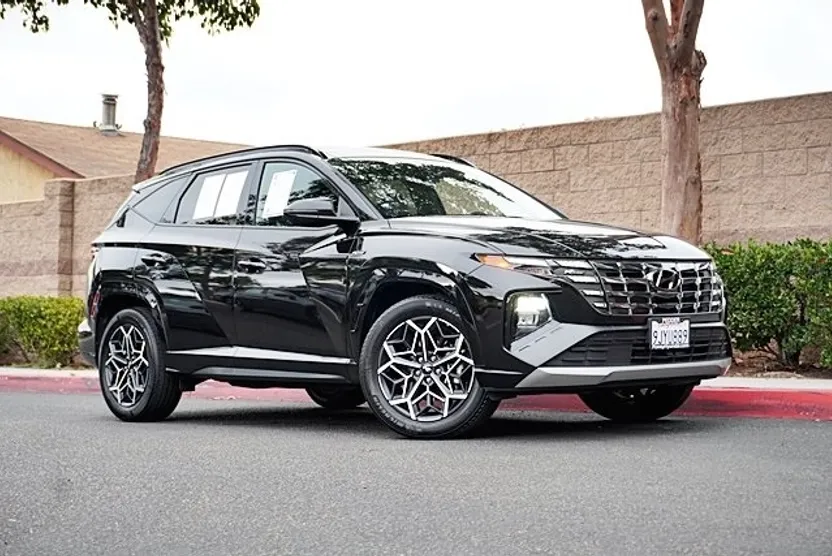 2024 Hyundai Tucson Hybrid N Line photo 1