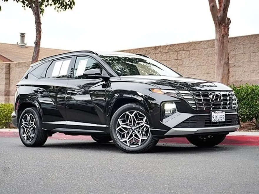 2024 Hyundai Tucson Hybrid N Line photo 1