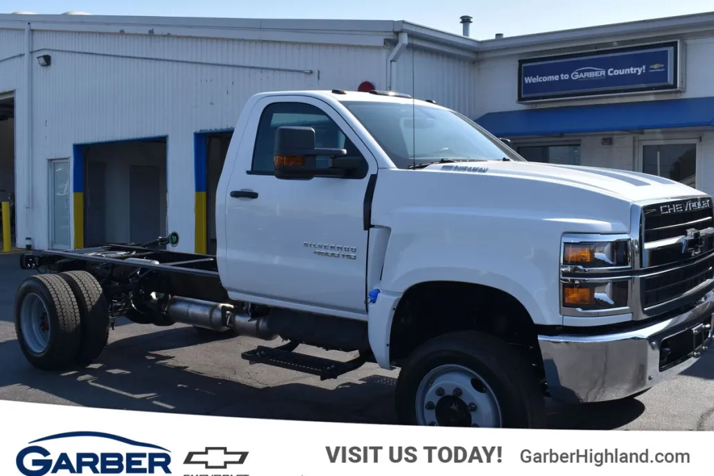 2024 Chevrolet Silverado 4500HD Work Truck photo 1