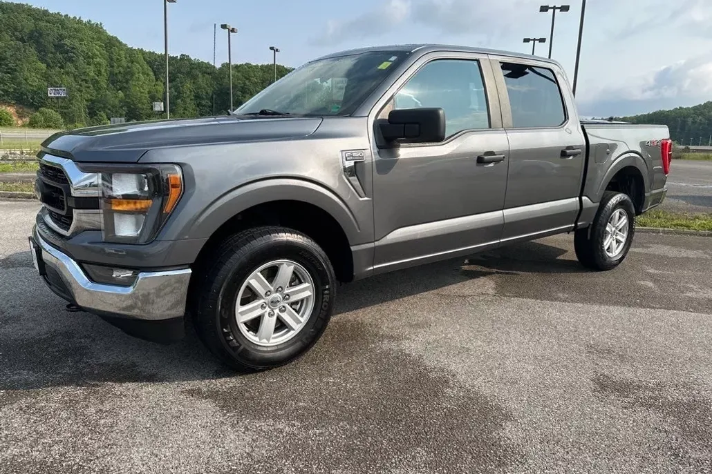 2023 Ford F-150 XLT photo 1