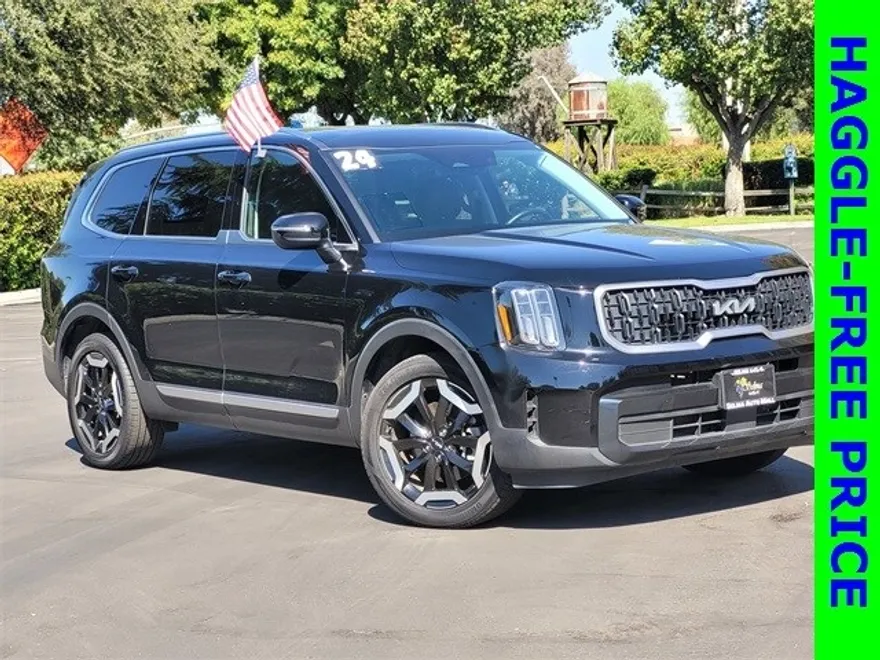 2024 Kia Telluride EX photo 1