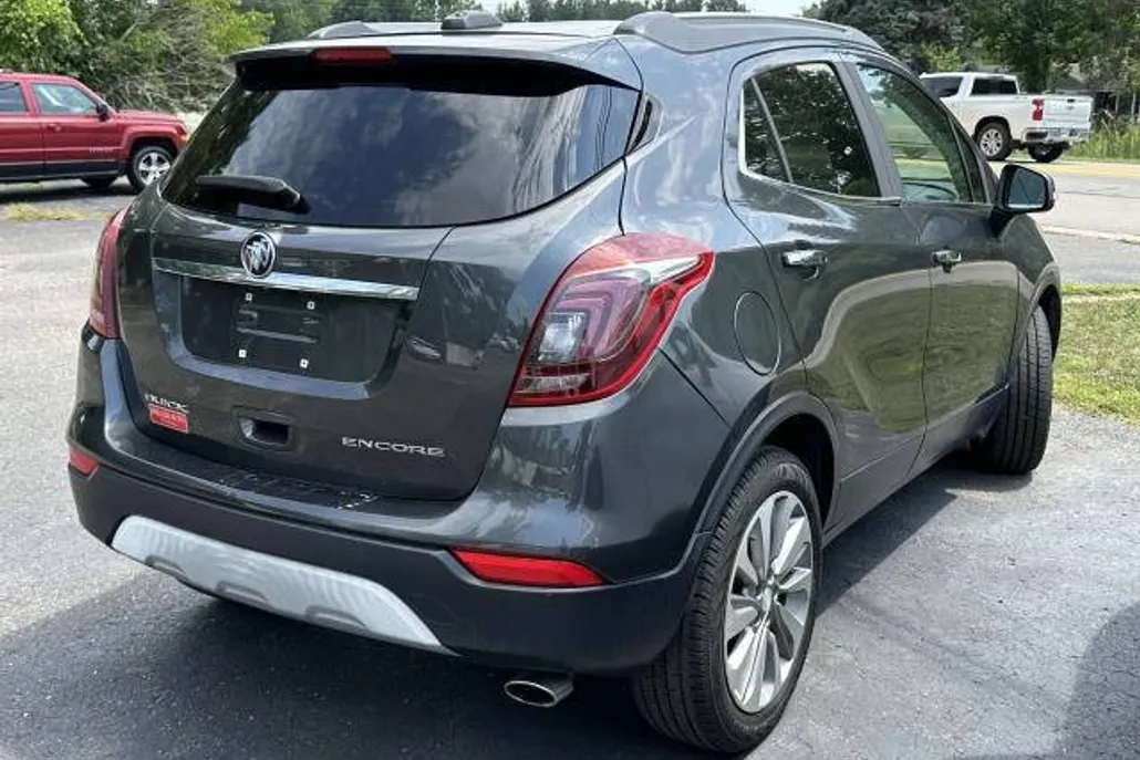 2017 Buick Encore Preferred photo 1