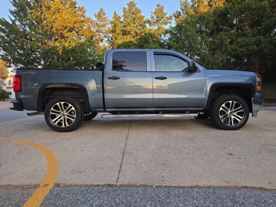 2014 Chevrolet Silverado 1500 LT Z71 photo 1