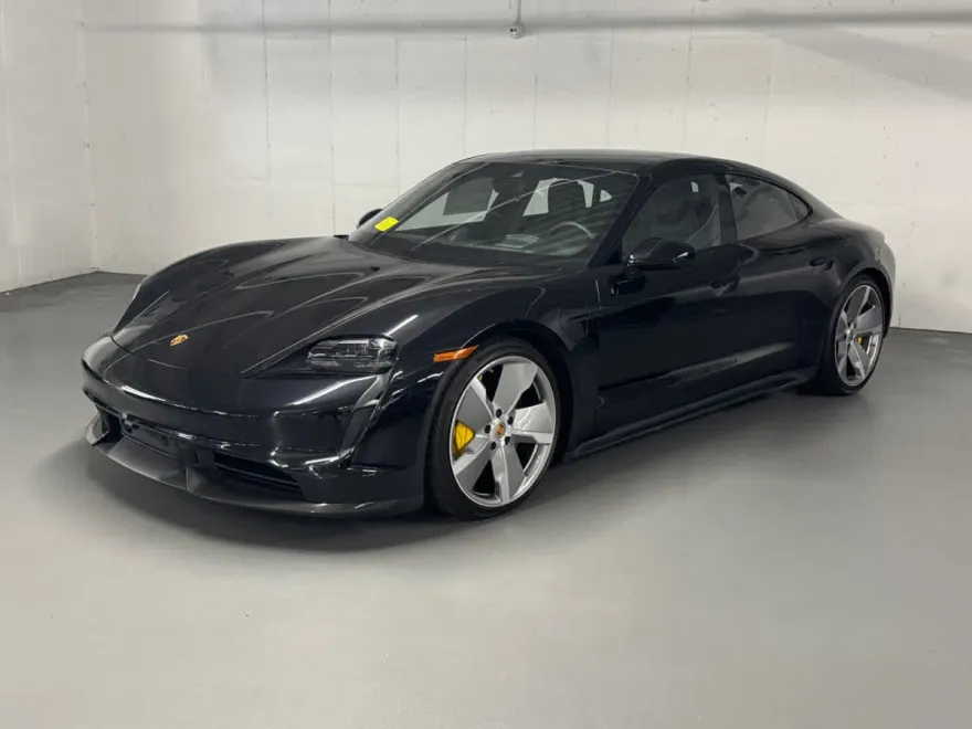 2024 Porsche Taycan Turbo S photo 1
