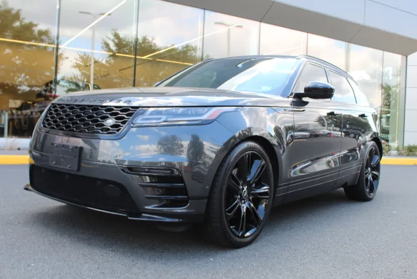 2018 Land Rover Range Rover Velar R-Dynamic HSE photo 1