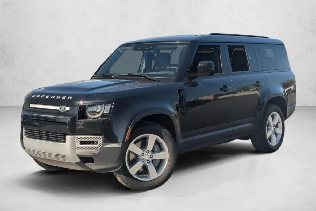 2025 Land Rover Defender 130 S photo 1