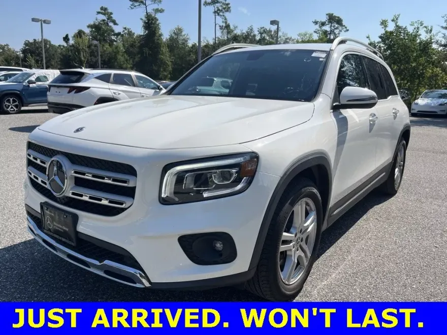 2022 Mercedes Benz GLB 250 photo 1