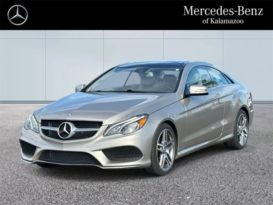 2016 Mercedes Benz E 400 photo 1