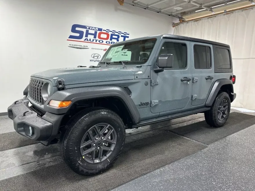 2025 Jeep Wrangler Sport S photo 1