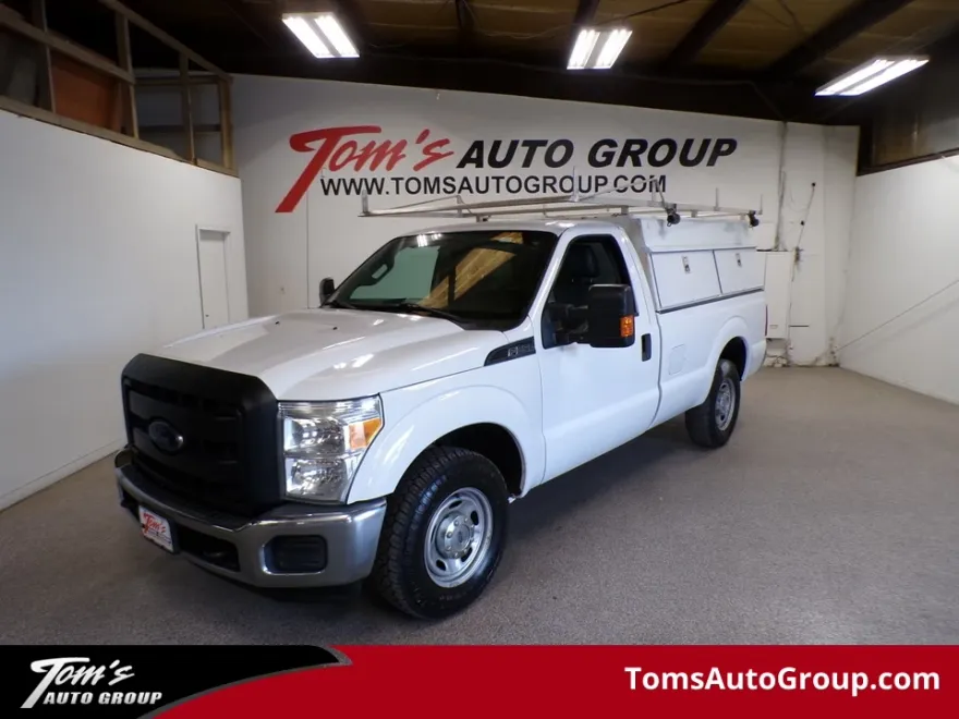 2015 Ford F-350 XL photo 1