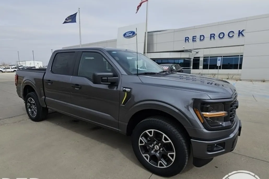 2025 Ford F-150 STX photo 1