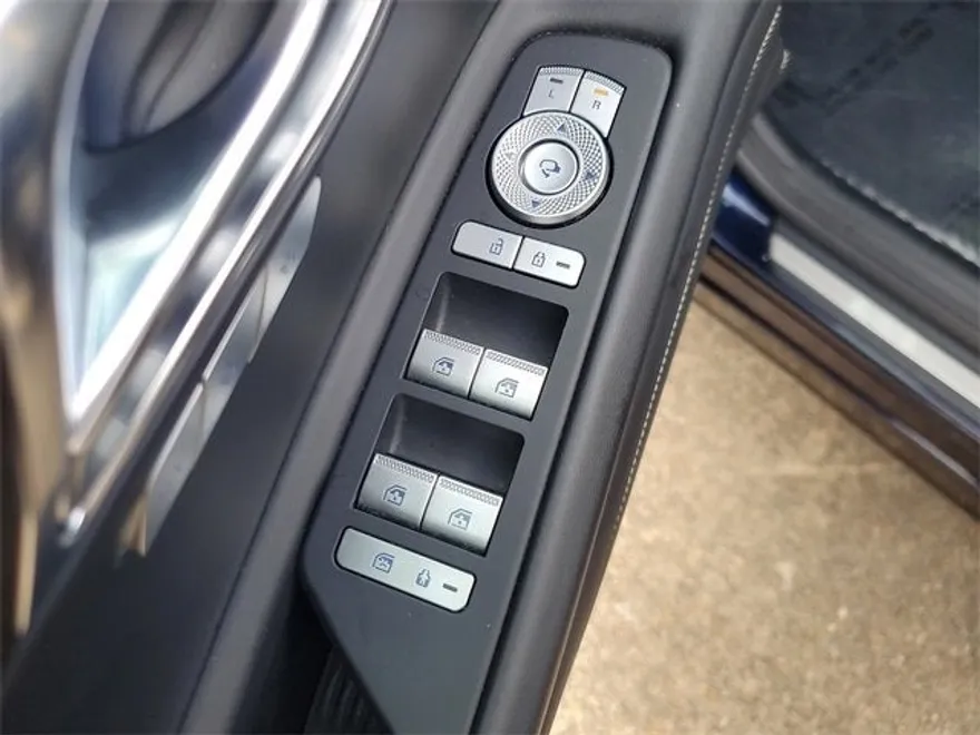 2024 Genesis GV80 2.5T photo 19
