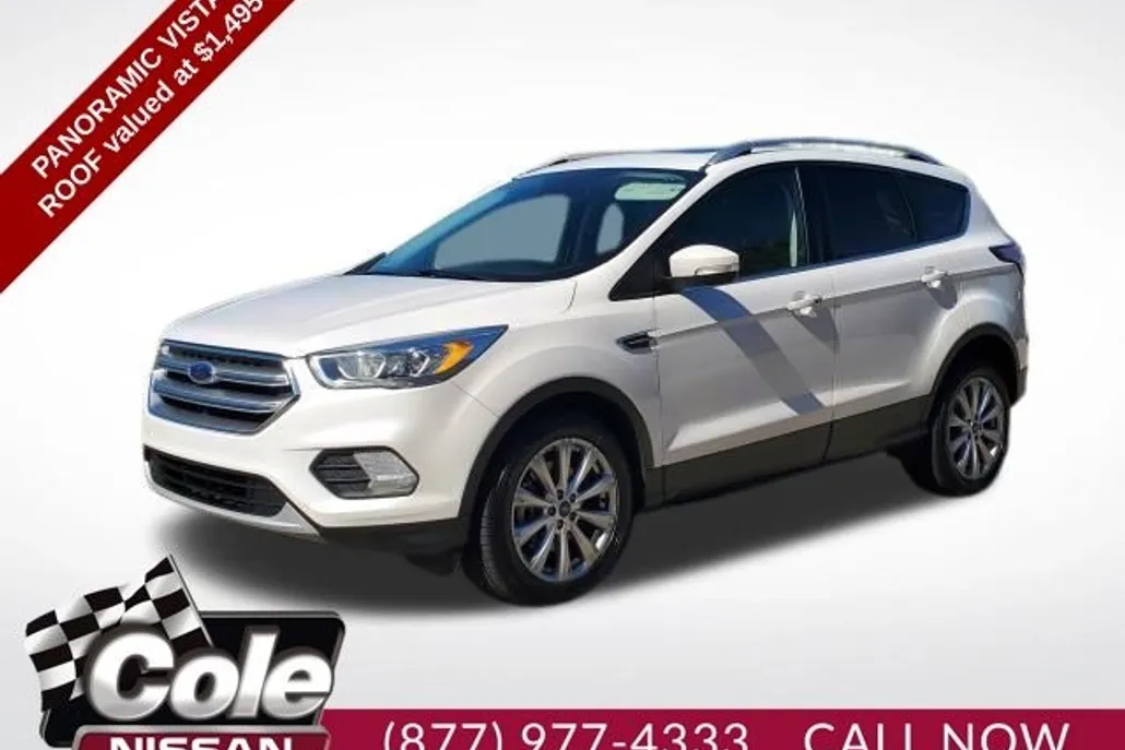 2017 Ford Escape Titanium photo 1