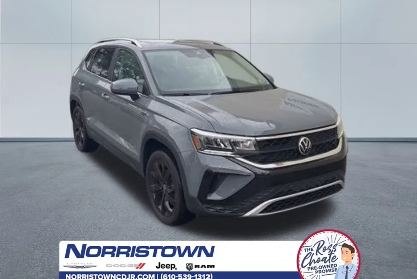 2022 Volkswagen Taos SE photo 1