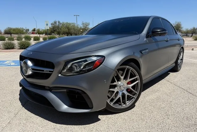 2019 Mercedes Benz E AMG 63 S photo 1