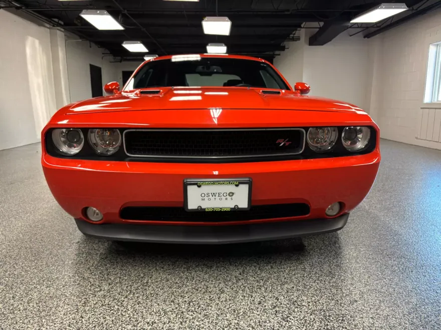 2013 Dodge Challenger R/T Classic photo 1