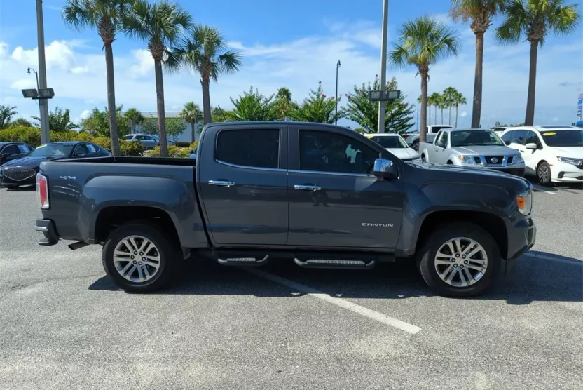 2016 Gmc Canyon SLT photo 1