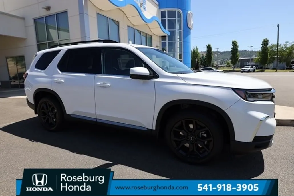 2025 Honda Pilot Touring photo 1