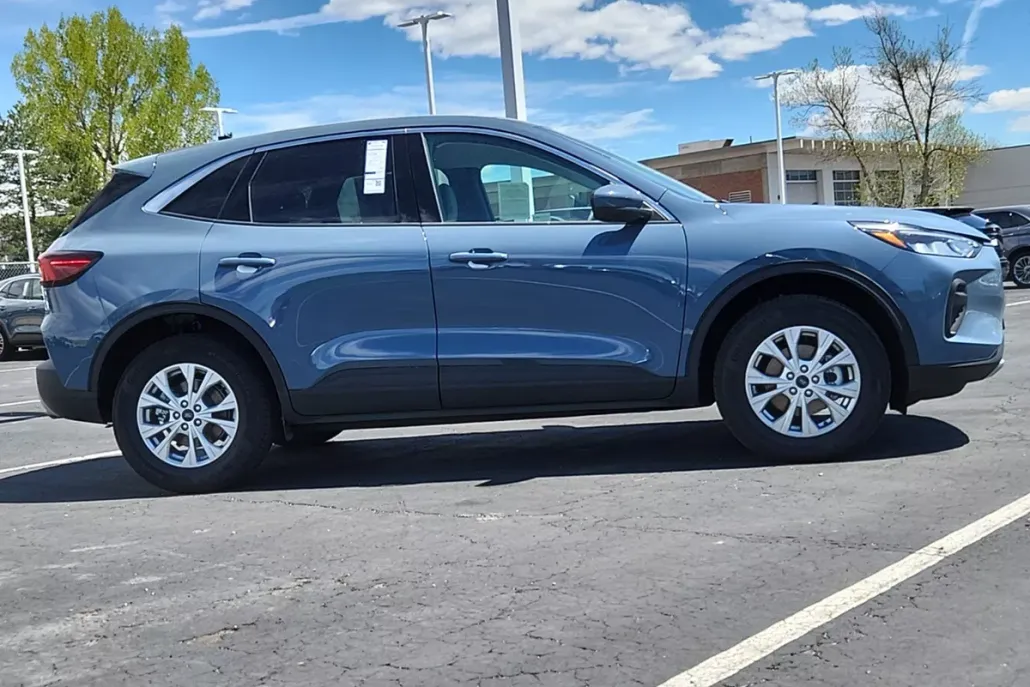 2024 Ford Escape Active photo 1